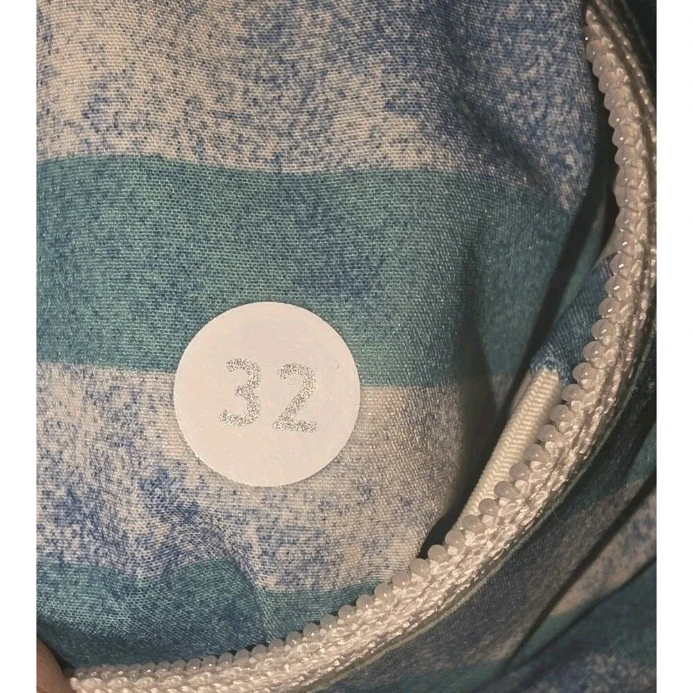 LULULEMON Sz 32 Stretch Blue Digital Swim Trunks Beach Surf Logo Board Shorts